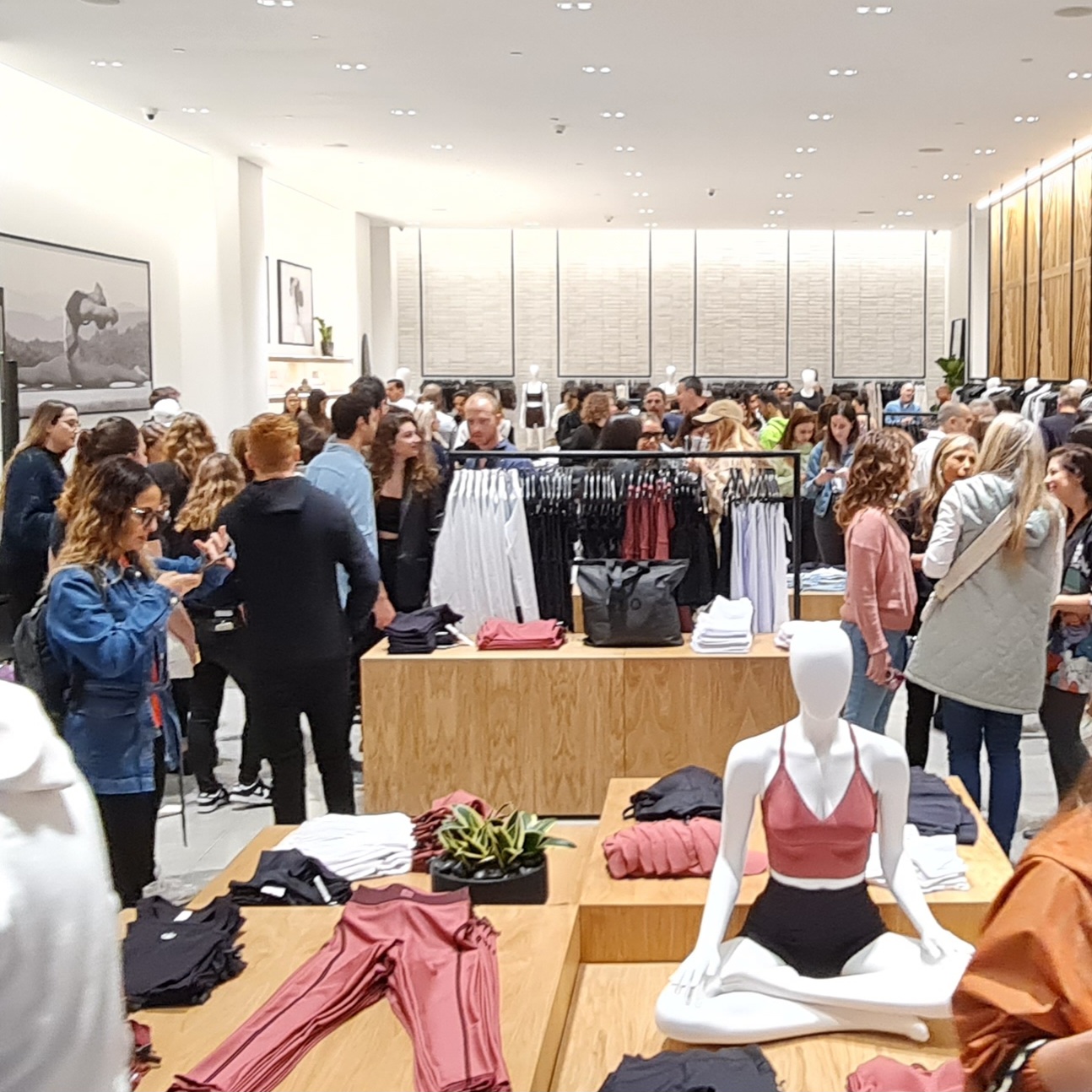 אירוע השקה alo יוגה | TLV Mall