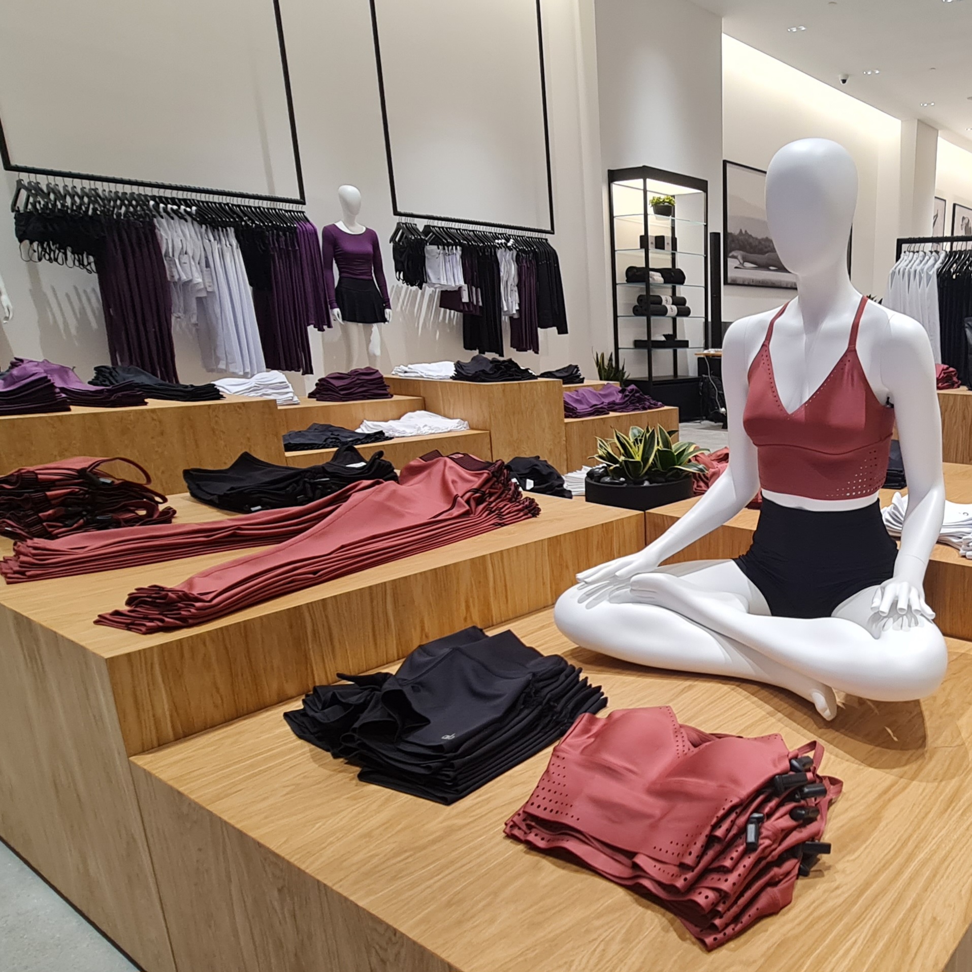 אירוע השקה alo יוגה | TLV Mall