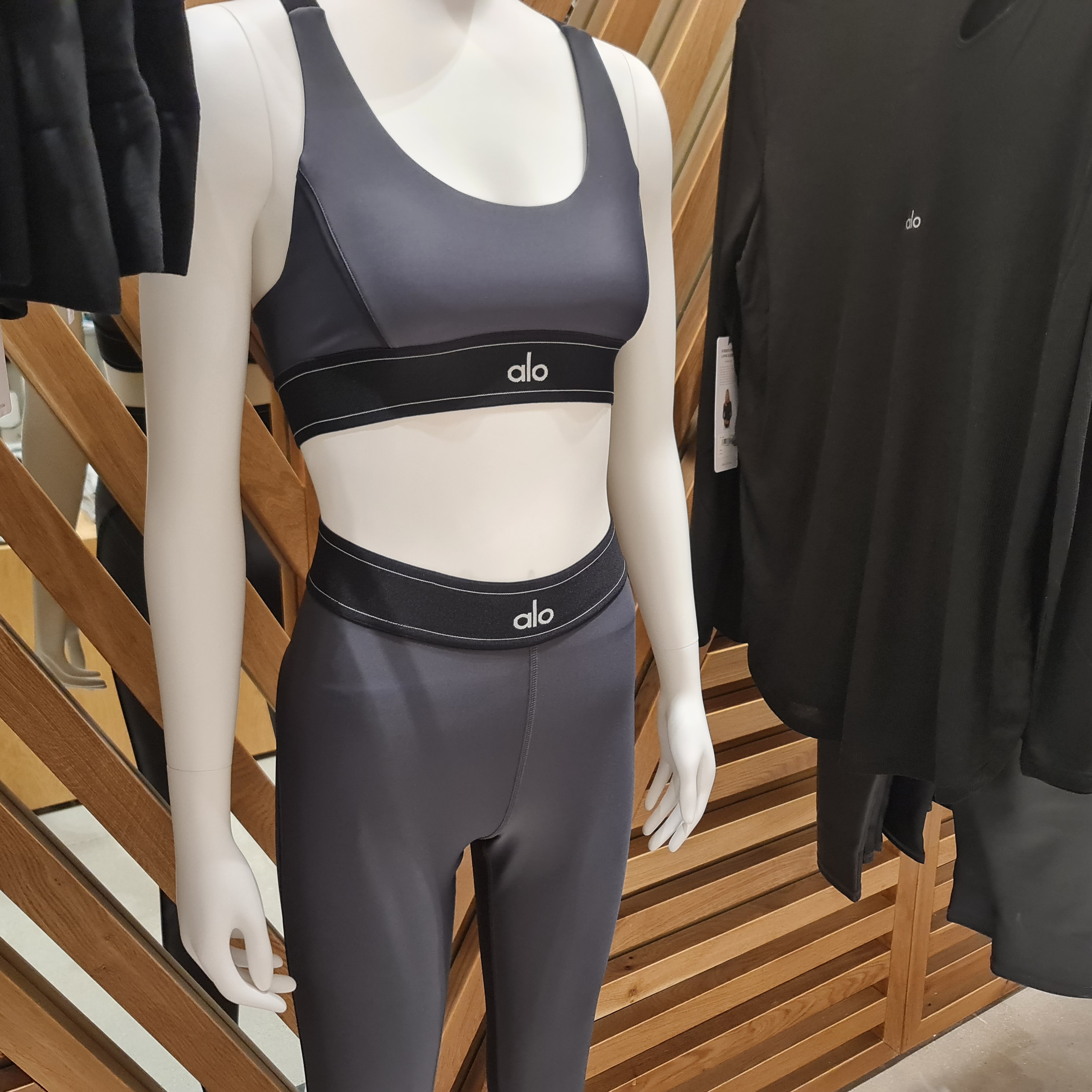 אירוע השקה alo יוגה | TLV Mall